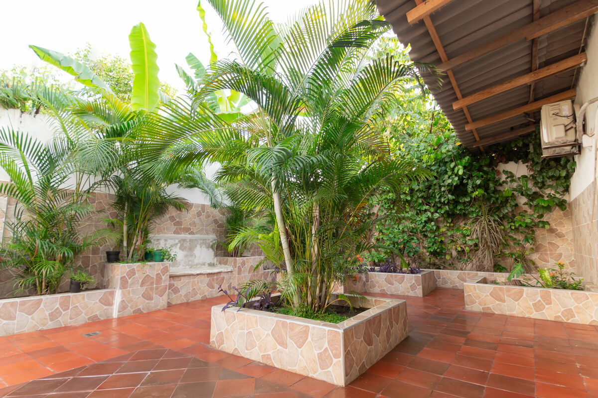 Casa Gabito covered interior patio and dining