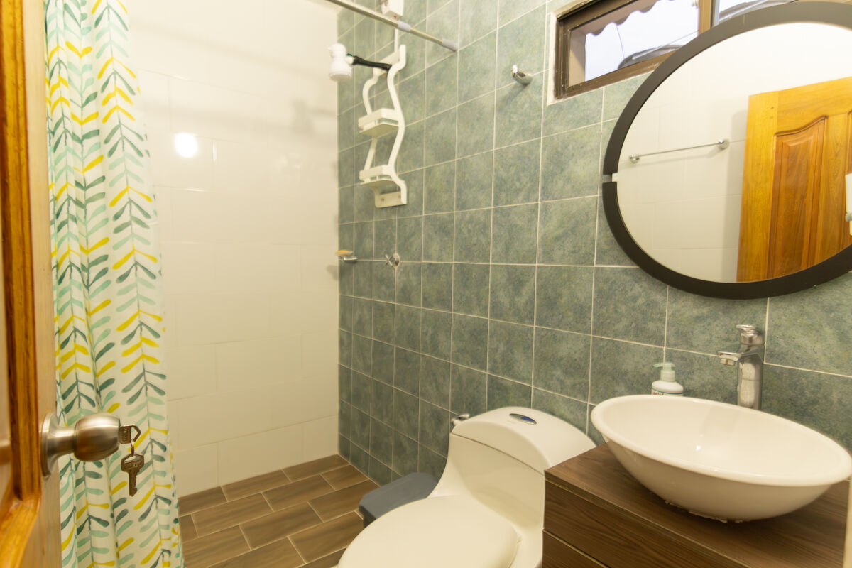 Bedroom B bathroom view 2